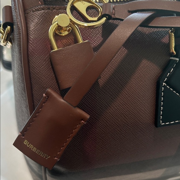 Burberry
Check Bowling Medium  Leather Top-Handle Bag - Picture 7 of 11